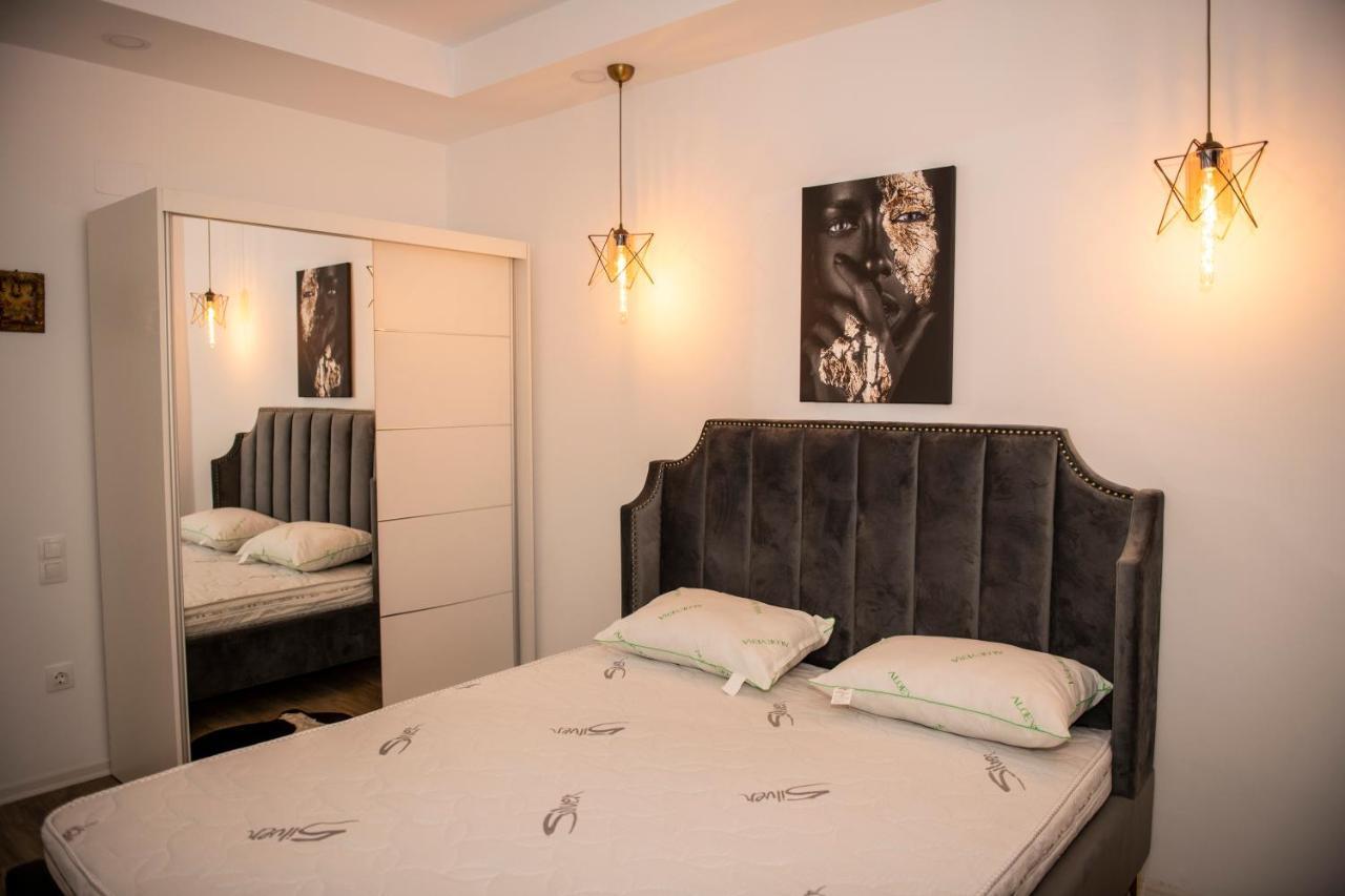 Raphael Apartment North Bucharest Cosmopolis Stefanestii de Jos Zewnętrze zdjęcie